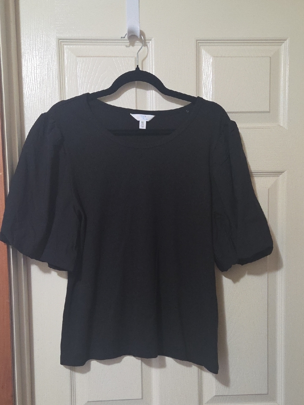 Time and Tru Black Puff Sleeve Top